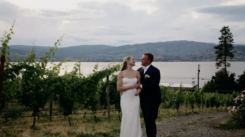 Couple portrait at CedarCreek Estate Winery, Kelowna