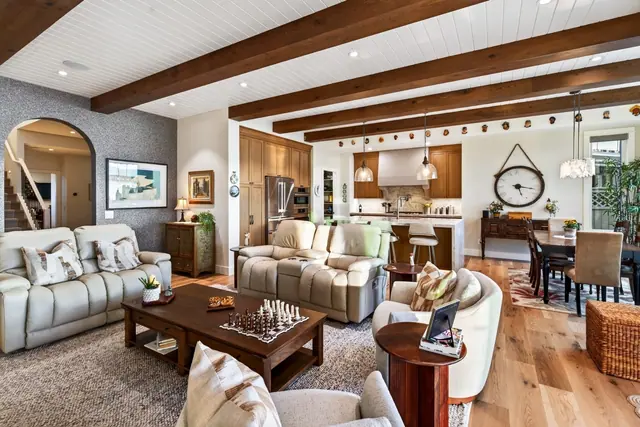 Great room, lakefront home renovation in Lower Mission, Kelowna, BC. Real estate photography by Pixel Pro Productions.